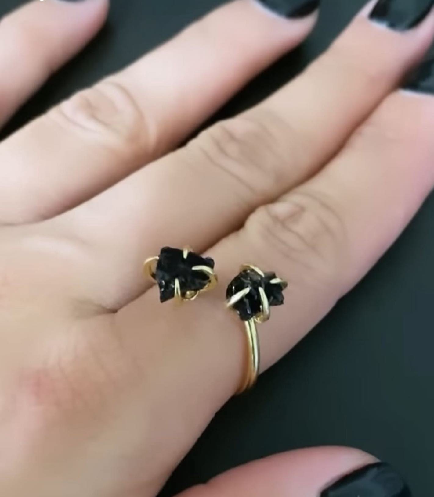 Natural Raw Crystals Claw Ring - 24k Gold Plated